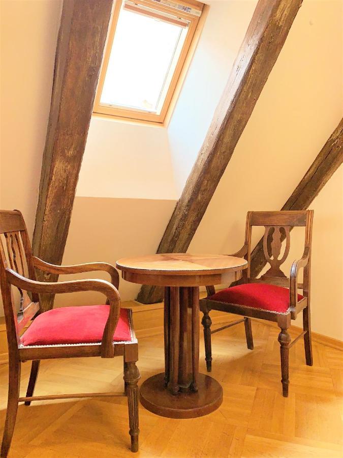 Small Luxury Palace Residence Prague Exterior photo